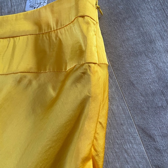 New with tags Free People Normandi 
Size 0 honey/meil/yellow
100% polyester Midi - Picture 7 of 11